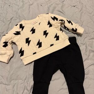 Cat & Jack Cream and Black Baby Outfit